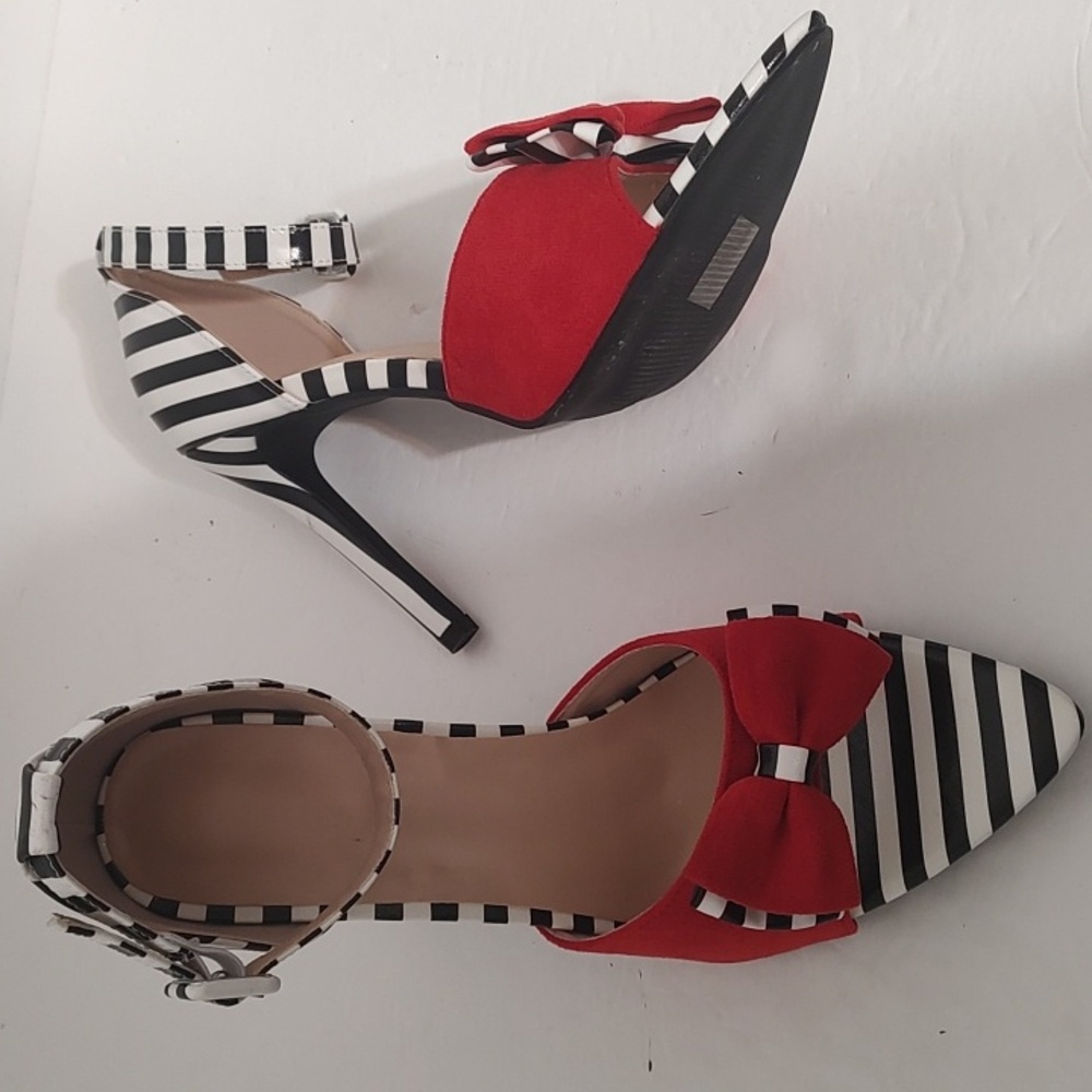 Stylish Black And White Striped Heels W/ Red Bow & Ankle Strap Sz 42
